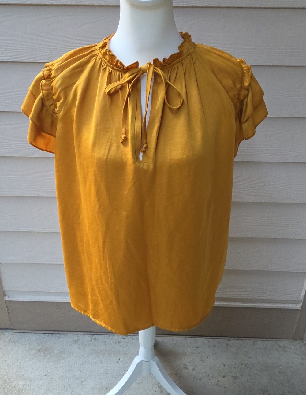 Karen Kane Mustard Tie Neck Ruffle Sleeve Blouse NWT Small